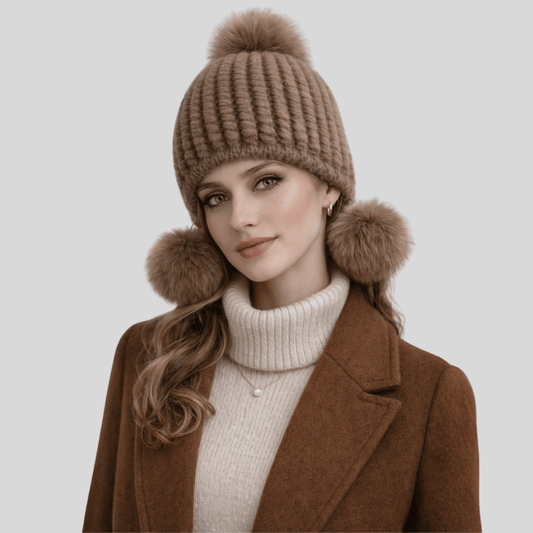 Touca Feminina com Pompom Forglows